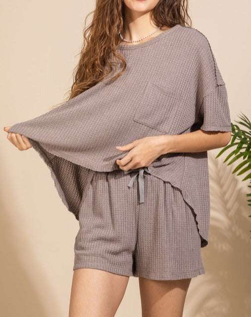 CASUAL LOOSE FIT SOLID WAFFLE TOP & SHORT SET